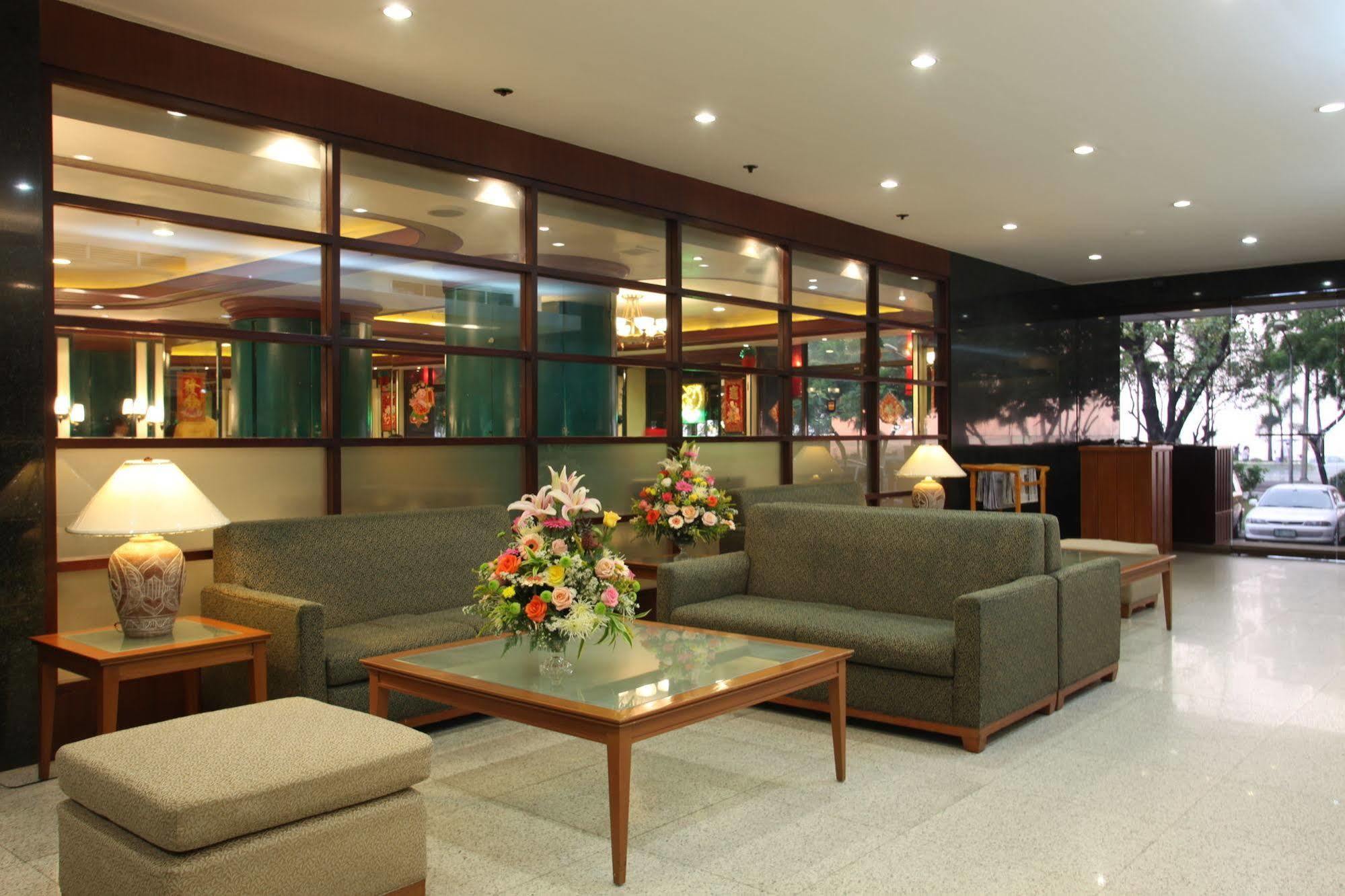Hotel Sunny Bay Manila